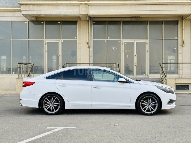Hyundai Sonata-4
