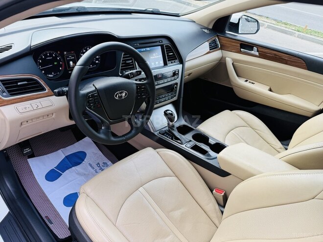 Hyundai Sonata-9