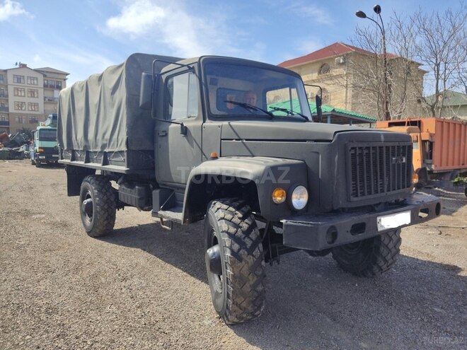 GAZ 3308-4