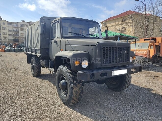 GAZ 3308-12