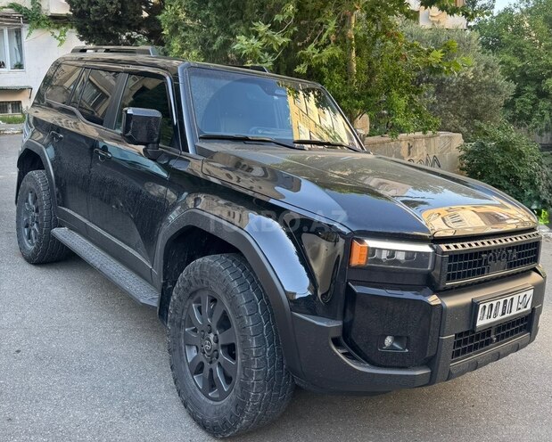 Toyota Land Cruiser Prado-3