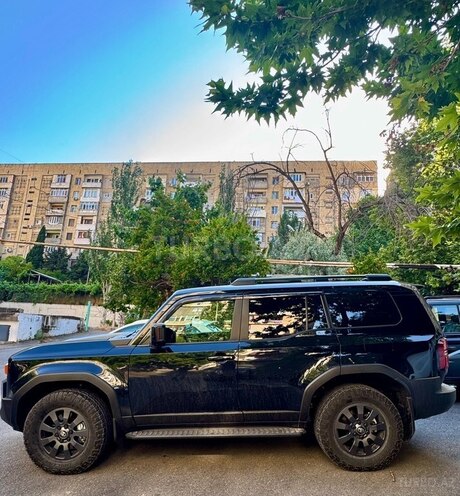 Toyota Land Cruiser Prado-4
