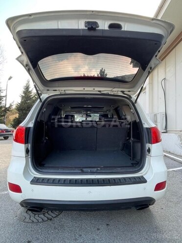 Hyundai Santa Fe-11