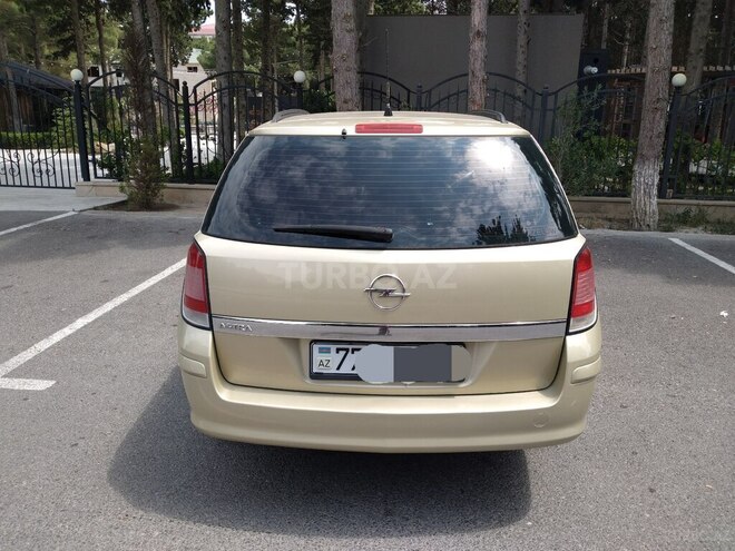 Opel Astra-2