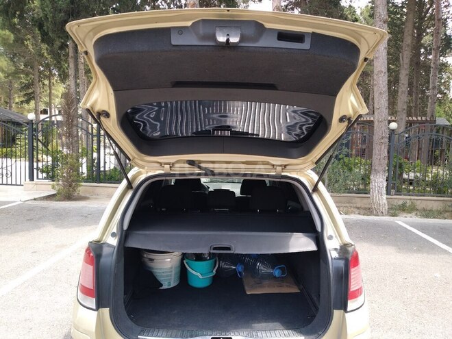 Opel Astra-16