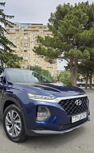 Hyundai Santa Fe-11