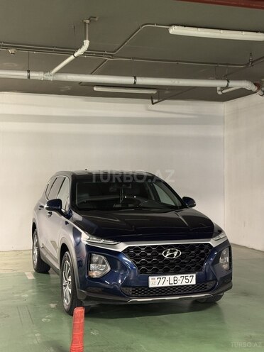 Hyundai Santa Fe-1