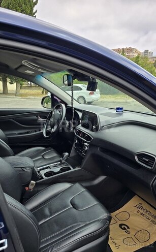 Hyundai Santa Fe-14