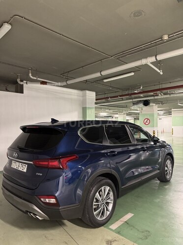 Hyundai Santa Fe-3