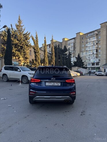Hyundai Santa Fe-17