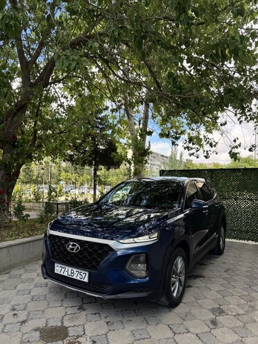 Hyundai Santa Fe-6