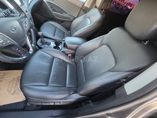 Hyundai Santa Fe-9