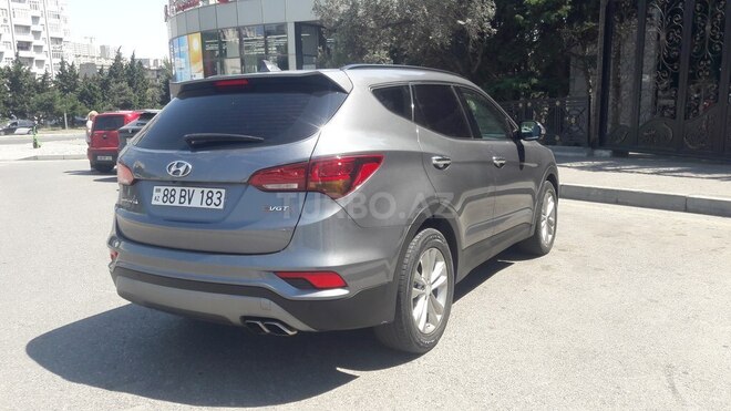 Hyundai Santa Fe-8