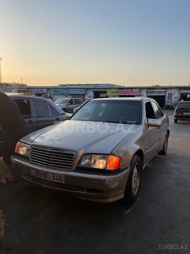 Mercedes C 220-6