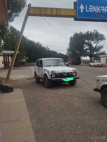 LADA (VAZ) Niva-3