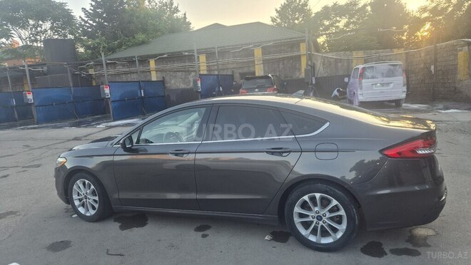 Ford Fusion (North America)-6