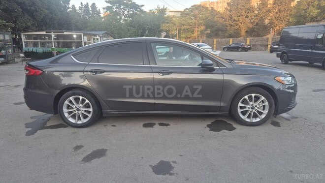 Ford Fusion (North America)-9