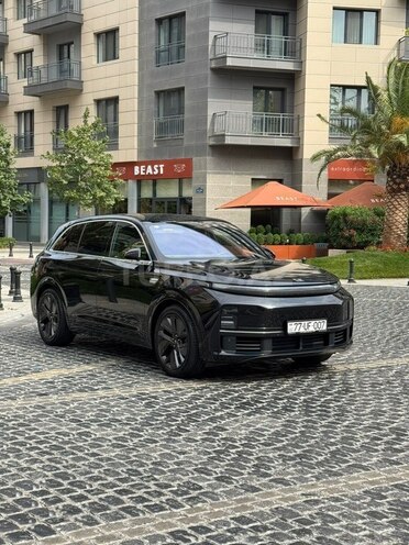 Li Auto L7-5