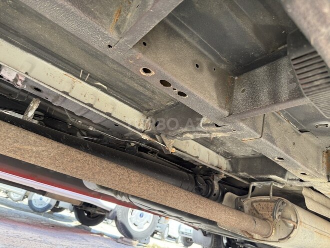 Ford Transit-8