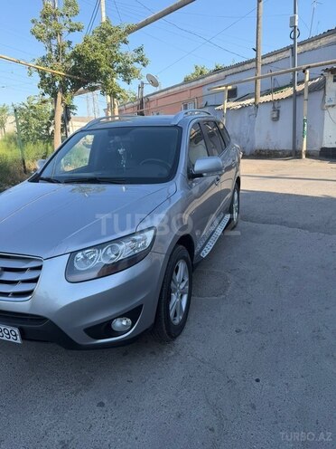 Hyundai Santa Fe-2