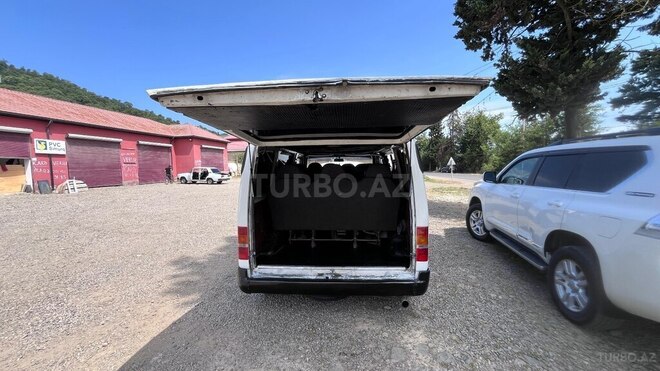 Ford Transit-2