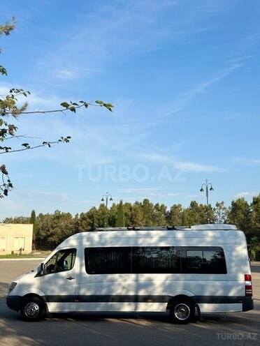 Mercedes Sprinter 515-4