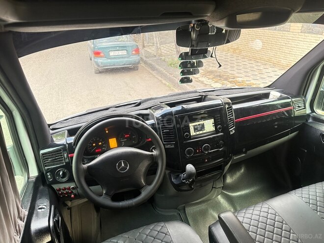 Mercedes Sprinter 515-15