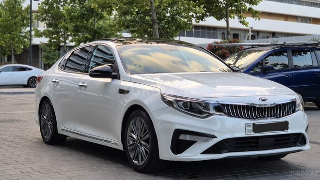 Kia Optima-5