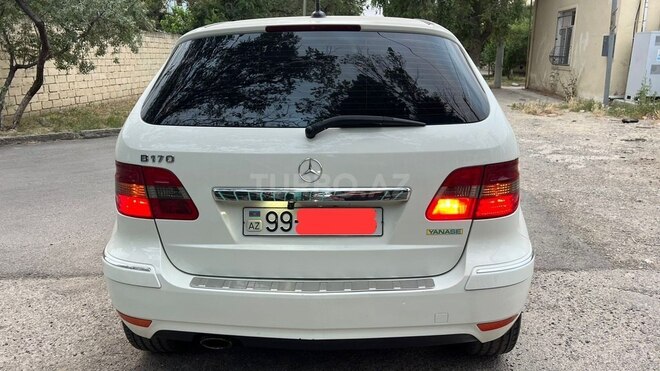 Mercedes B 170-5