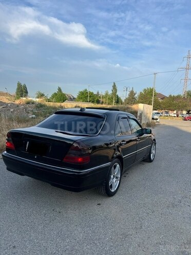 Mercedes C 230-3