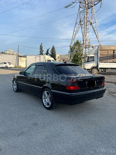 Mercedes C 230-4