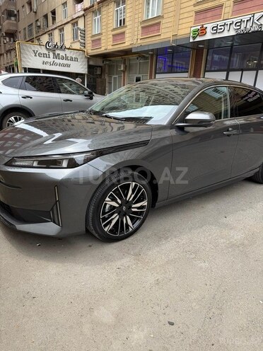 Changan Qiyuan A05-4
