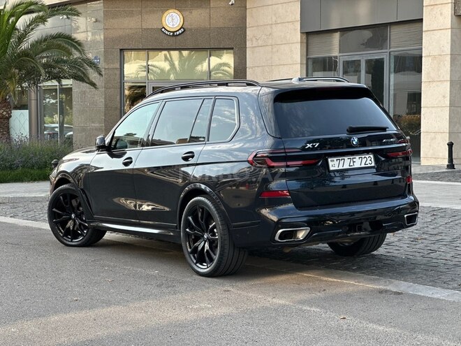 BMW X7-3