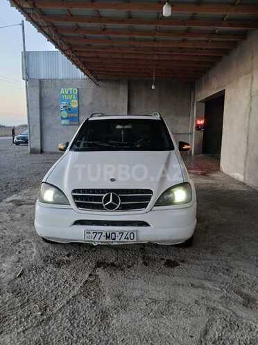 Mercedes ML 320-1