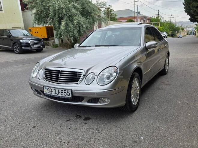 Mercedes E 220-7