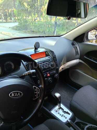 Kia Ceed SW-6