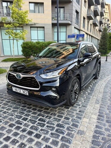 Toyota Highlander-1
