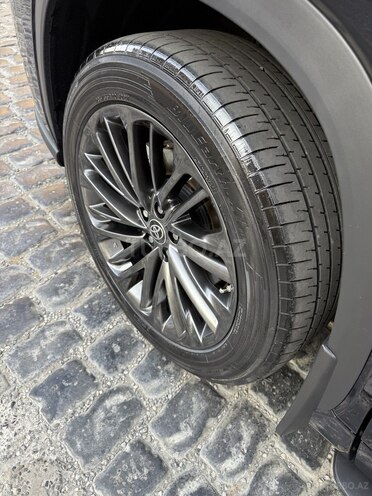 Toyota Highlander-21