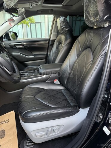 Toyota Highlander-7