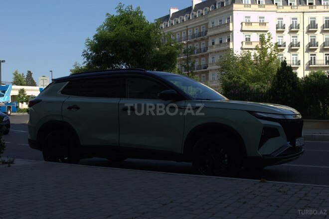 DongFeng Aeolus Mage HEV-10