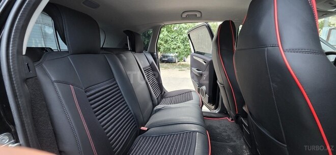 Mercedes B 180-11