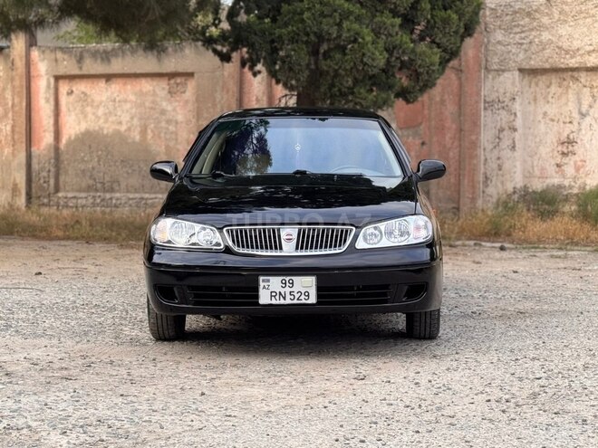 Nissan Sunny-5