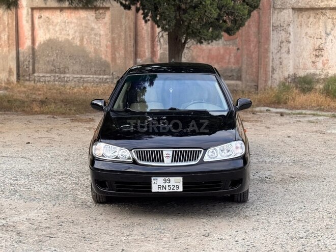 Nissan Sunny-6