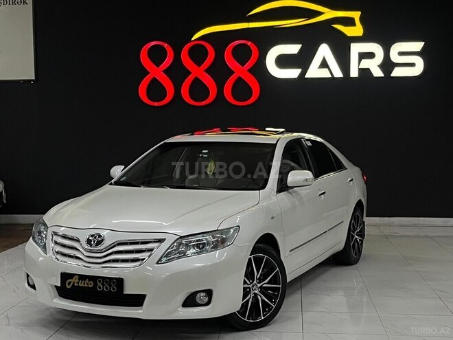 Toyota Camry-3