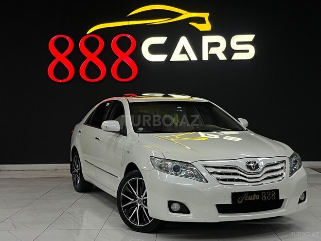 Toyota Camry-9