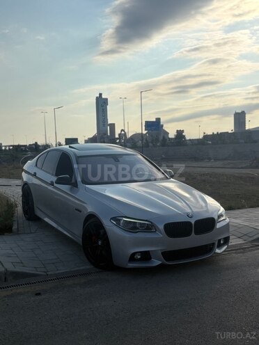 BMW 528-2