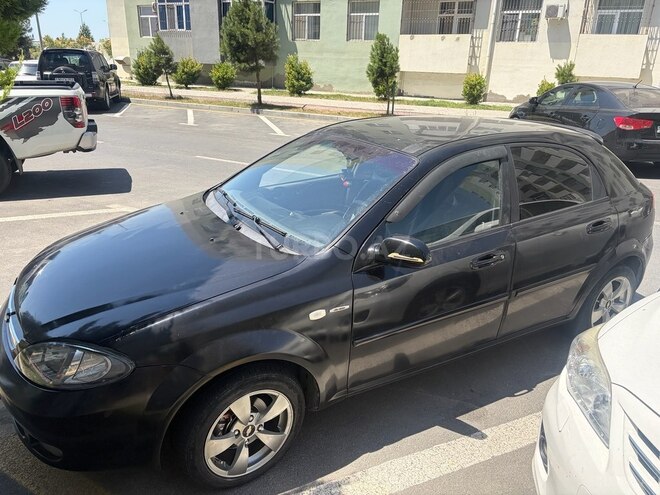 Chevrolet Lacetti-5