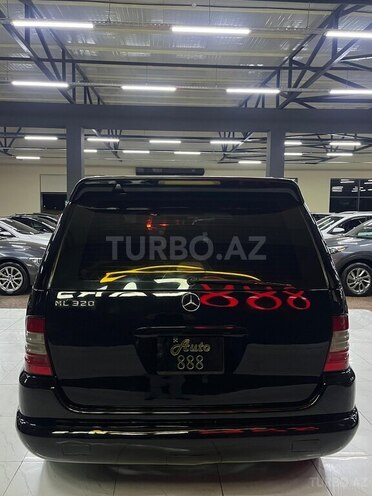 Mercedes ML 320-6