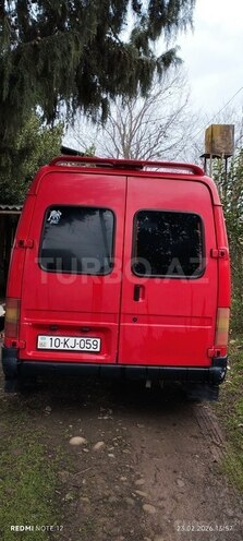 Ford Transit-6
