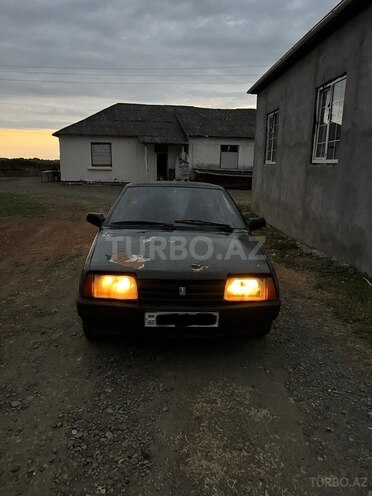 LADA (VAZ) 21099-1